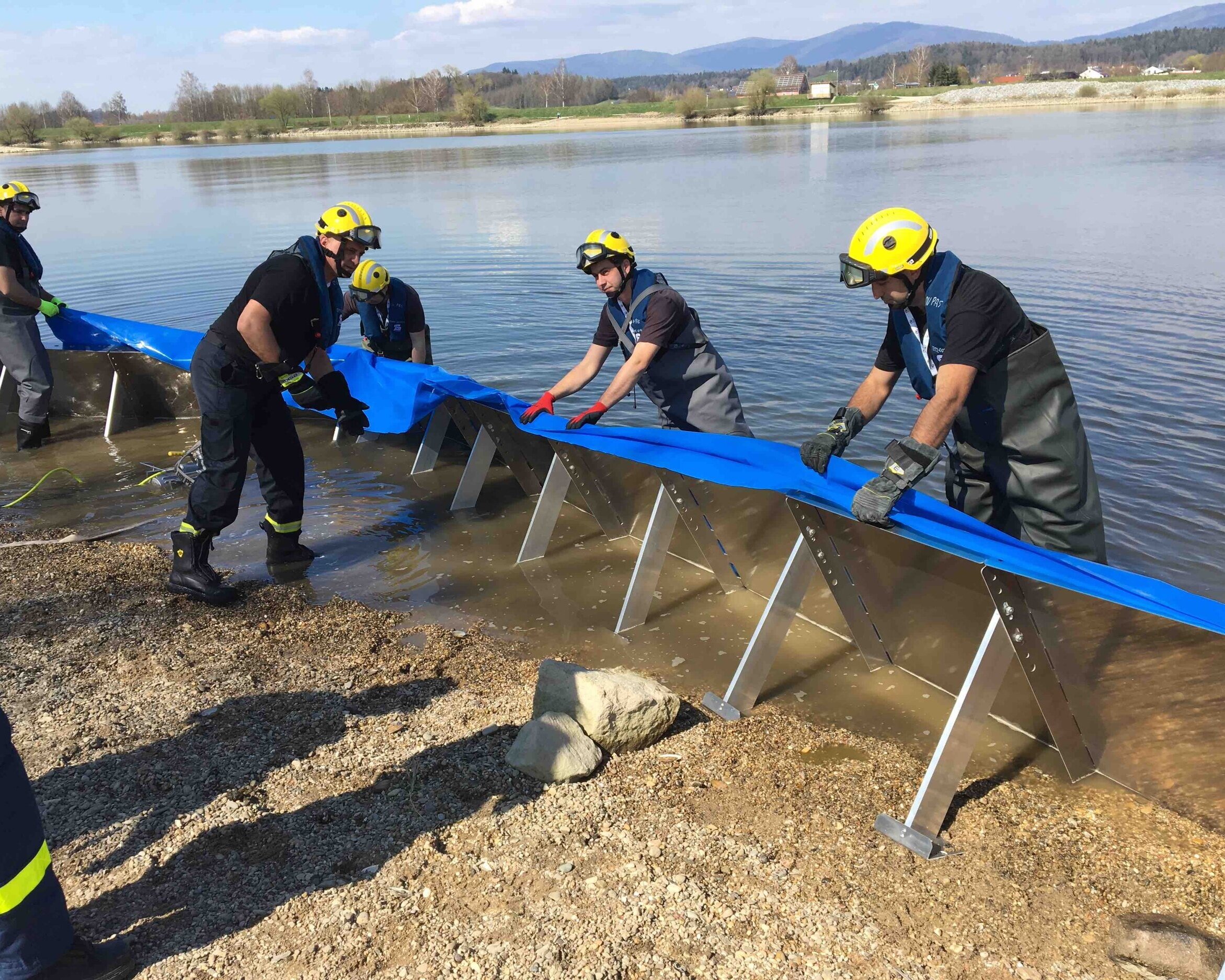 Installing Inero in water